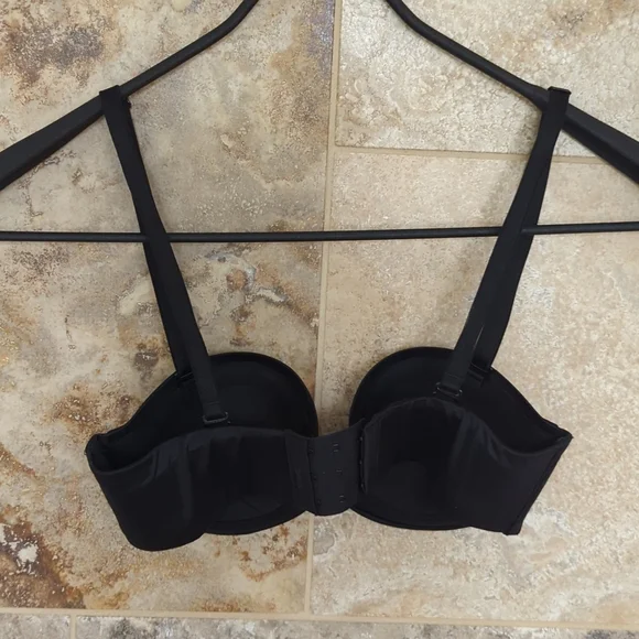 Soma | Intimates & Sleepwear | 32a Soma Black Enhancing Shape Strapless ...